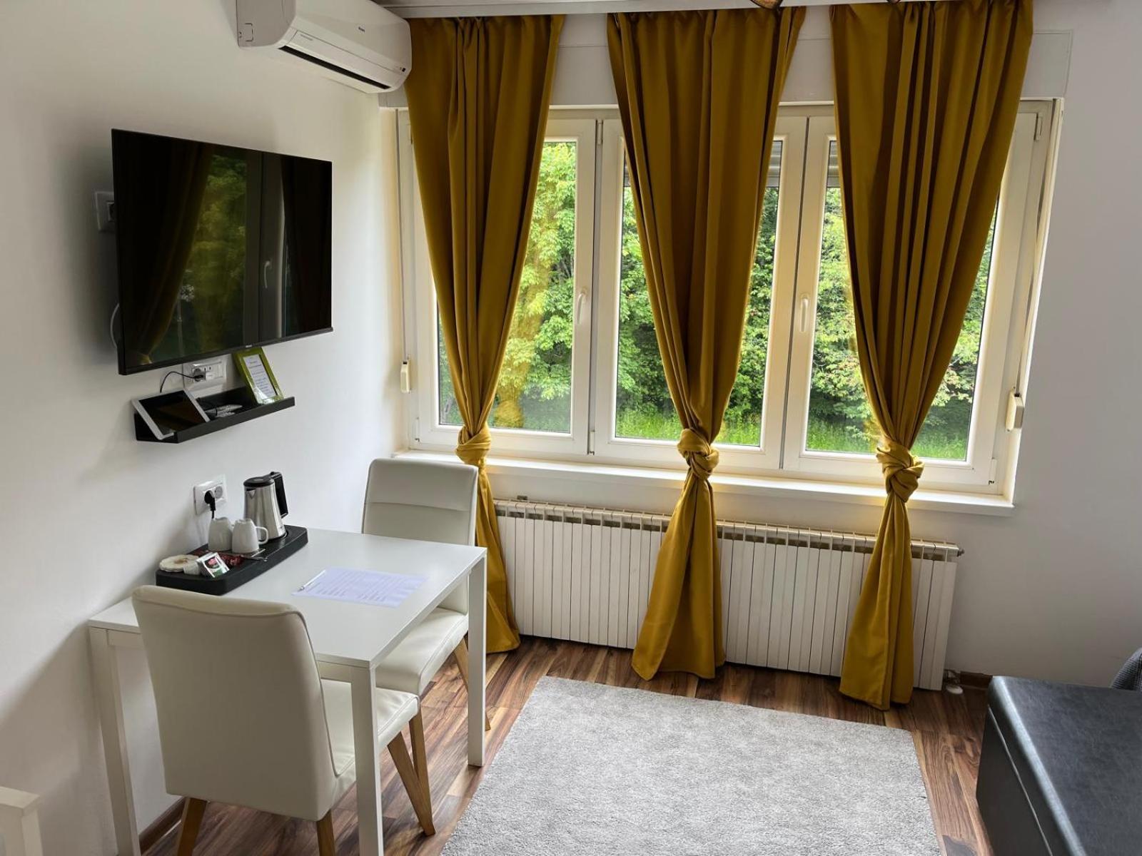 Eva Luxury Rooms & Apartments Plitvicka Jezera Luaran gambar